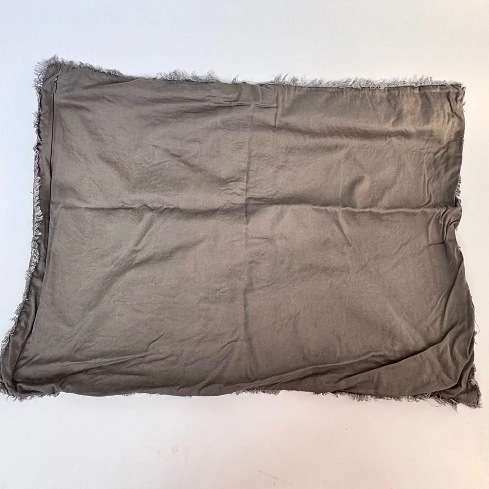 SINGLE Casaluna Heavyweight Linen Blend Queen Gray Sham